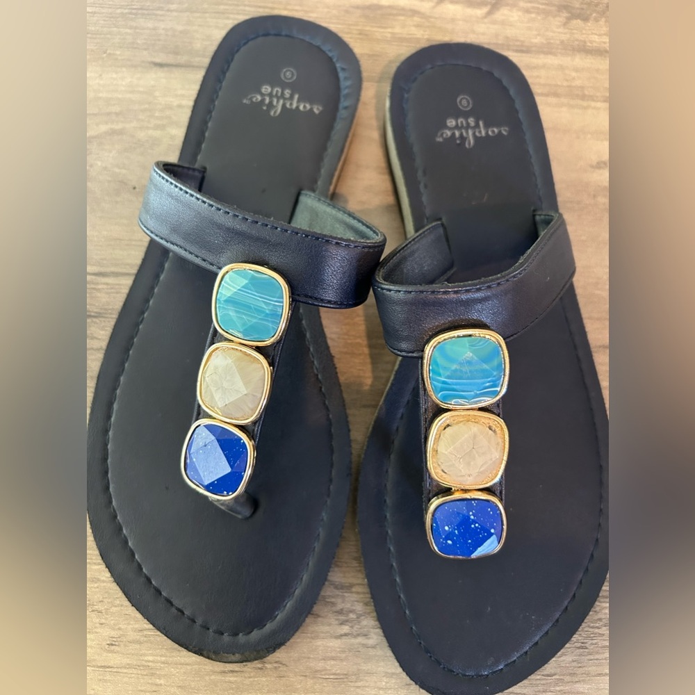 Sophie Sue flip flops. Size 9, navy blue. Gently worn in excellent condition.